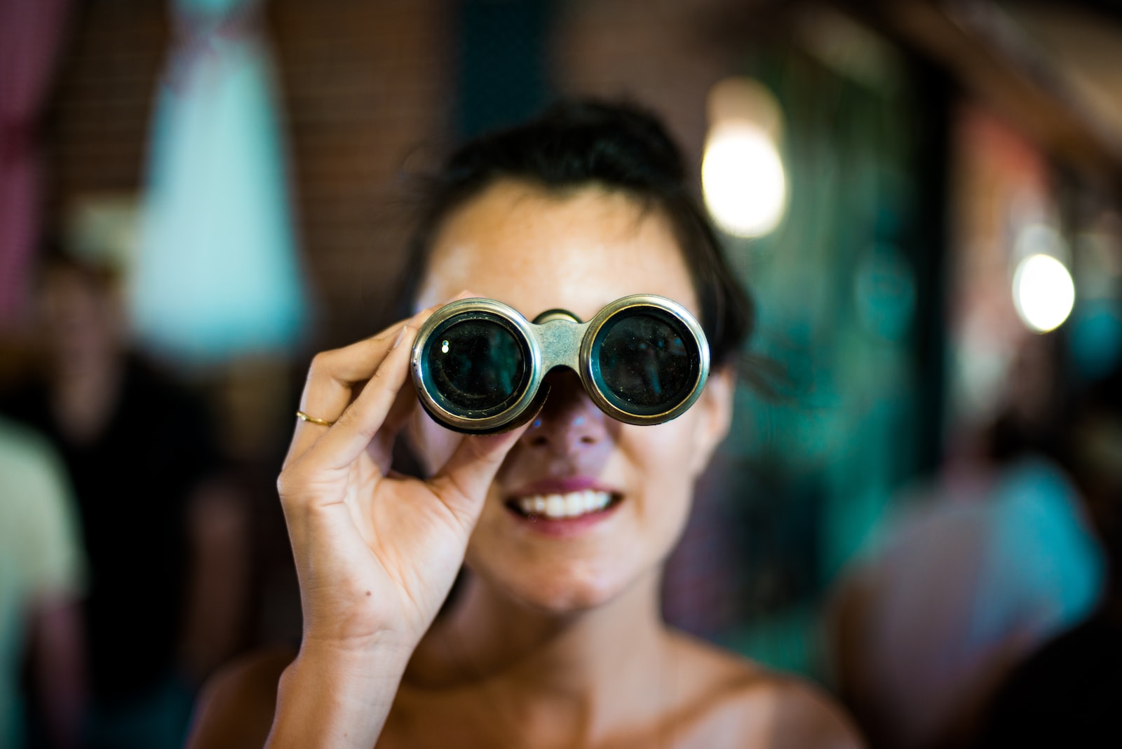 Pourquoi mon ex me regardetil quand je ne regarde pas ? [RÉPONSES] Amour Pour La Vie