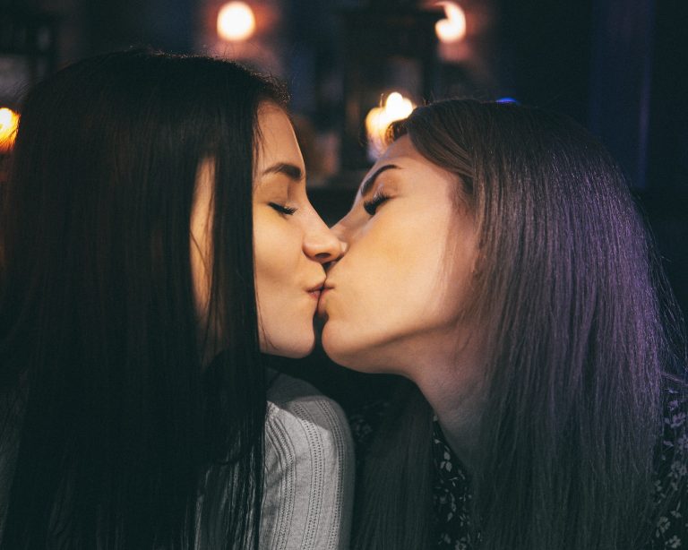 Les baisers ivres signifient-ils quelque chose ?(oui, beaucoup de choses)