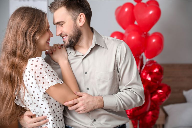 Comment féliciter votre petit ami et le faire se sentir spécial ?