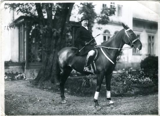 Jerzy Kossak, le père de Simona, adorait les chevaux, photo : archives de la famille Kossak
